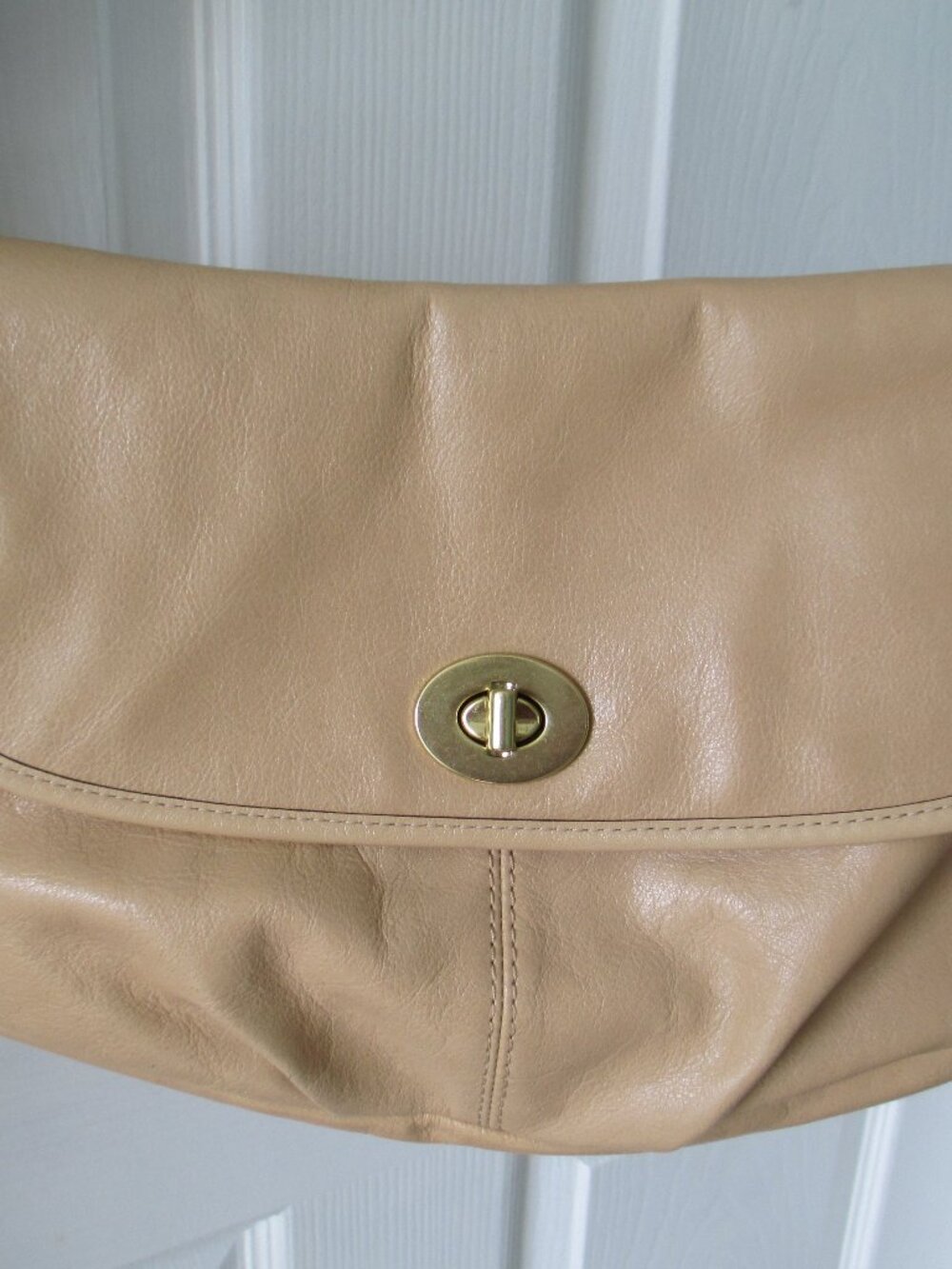 Coach leather shoulder bag - Picture 2 of 8